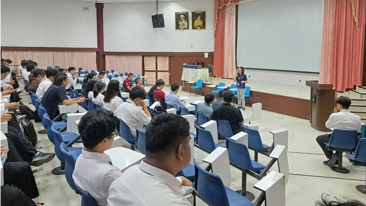 สาขาวิชาวิศวกรรมคอมพิวเตอร์ จัดกิจกรรมปัจฉิมนิเทศให้กับนักศึกษาชั้นปีที่ 4 ในวันที่ 21 ตุลาคม พ.ศ. 2569